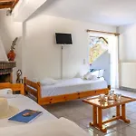 Nikos 4*