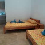 Aparthotel Nikos 4*