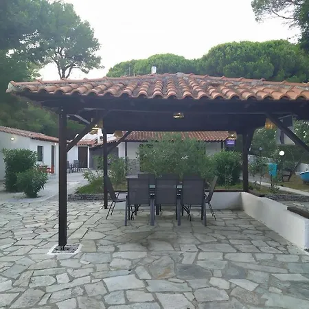 Nikos Aparthotel *
