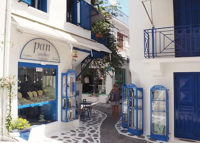 Nikos Hotel apartamentowy 3*